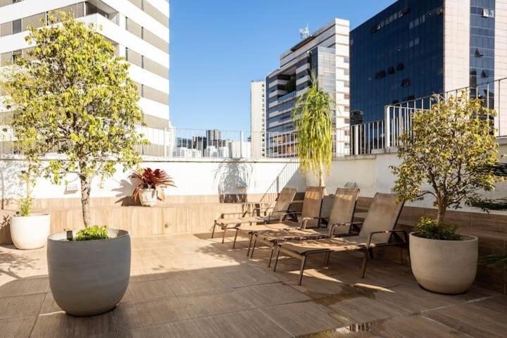 Apartamento Flat No Coracao De Sp, 1 Vaga, Camareira, Completo São Paulo