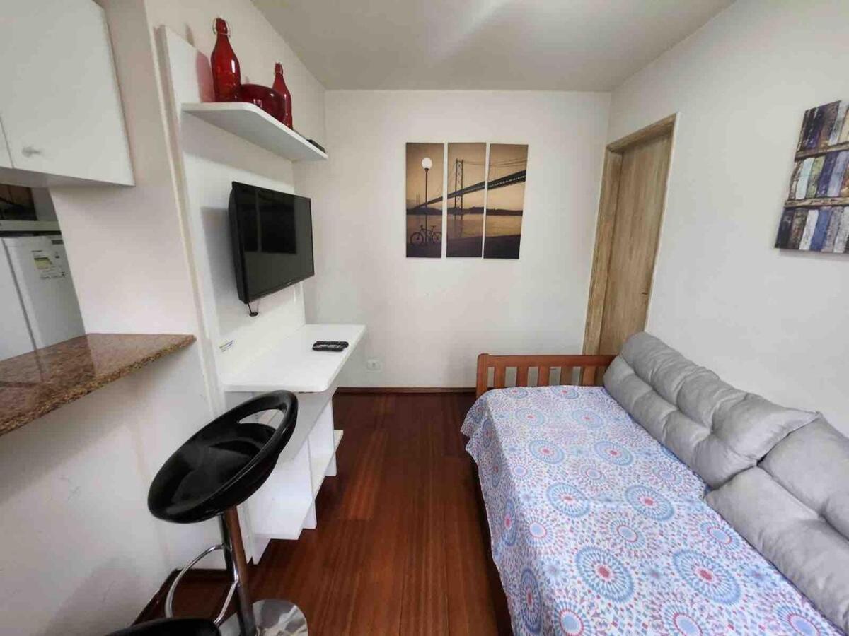 Flat No Coracao De Sp, 1 Vaga, Camareira, Completo São Paulo